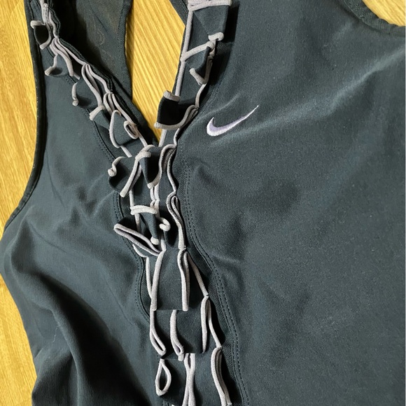 Nike Fit Dry Tank Top Built In Shelf Bra Navy Blue Purple Ruffle Women’s M - Picture 6 of 11